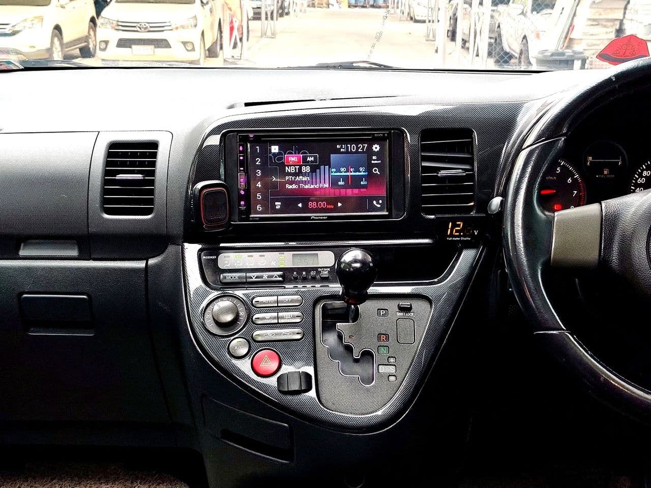 2004 Toyota Wish 2.0 Q Limited ซันรูฟ A/T