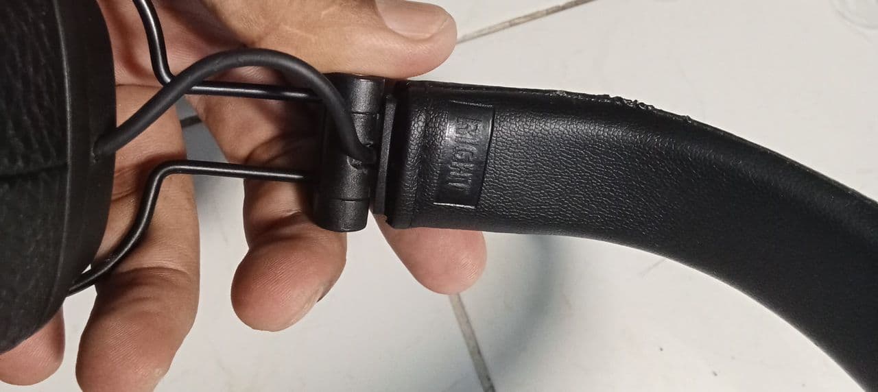 หูฟัง Bluetooth