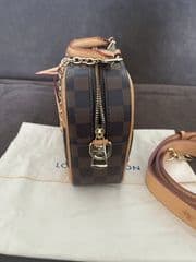 Louis Vuitton Valisette Souple BB made from Damier Ebene canvas - image blurred placeholder