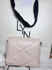 Genuine LYN brand bag 💯 Cute shape model, pastel pink, very classy look, elegant minimalist design - image blurred placeholder