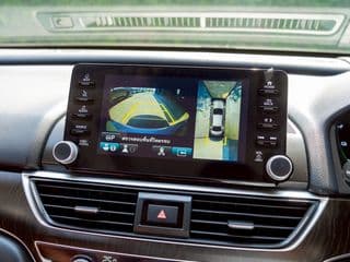 2021 honda Accord 2.0 eHEV Tech - image blurred placeholder