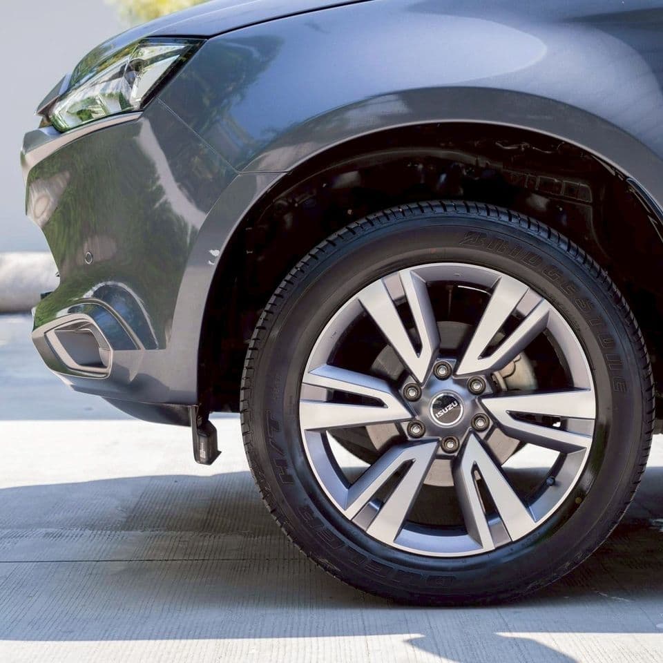 Isuzu MU-X 1.9 Ultimate 2WD ปี 2023