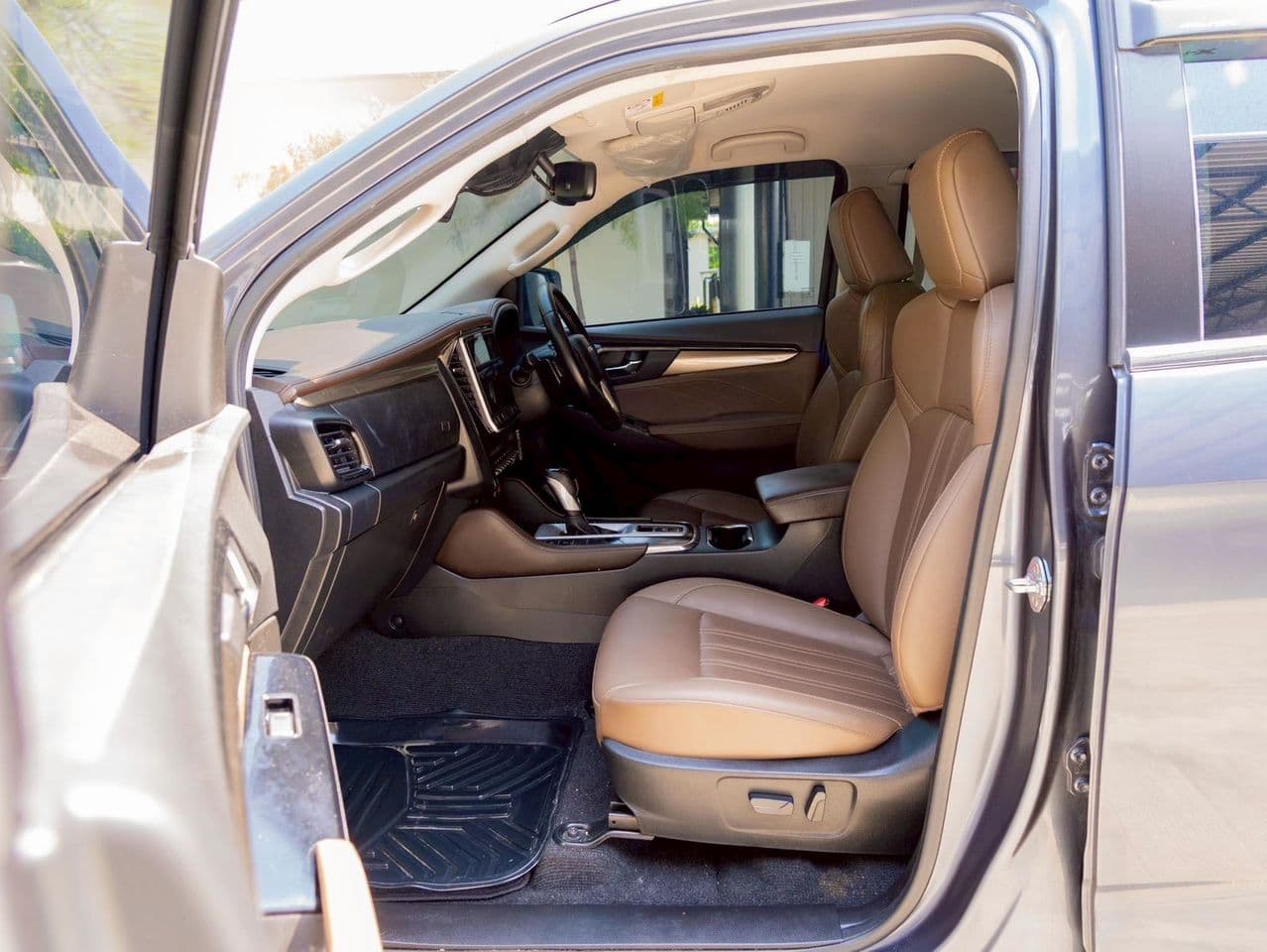 Isuzu MU-X 1.9 Ultimate 2WD ปี 2023