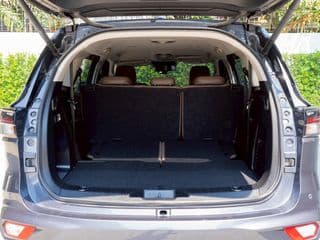 Isuzu MU-X 1.9 Ultimate 2WD ปี 2023 - image blurred placeholder