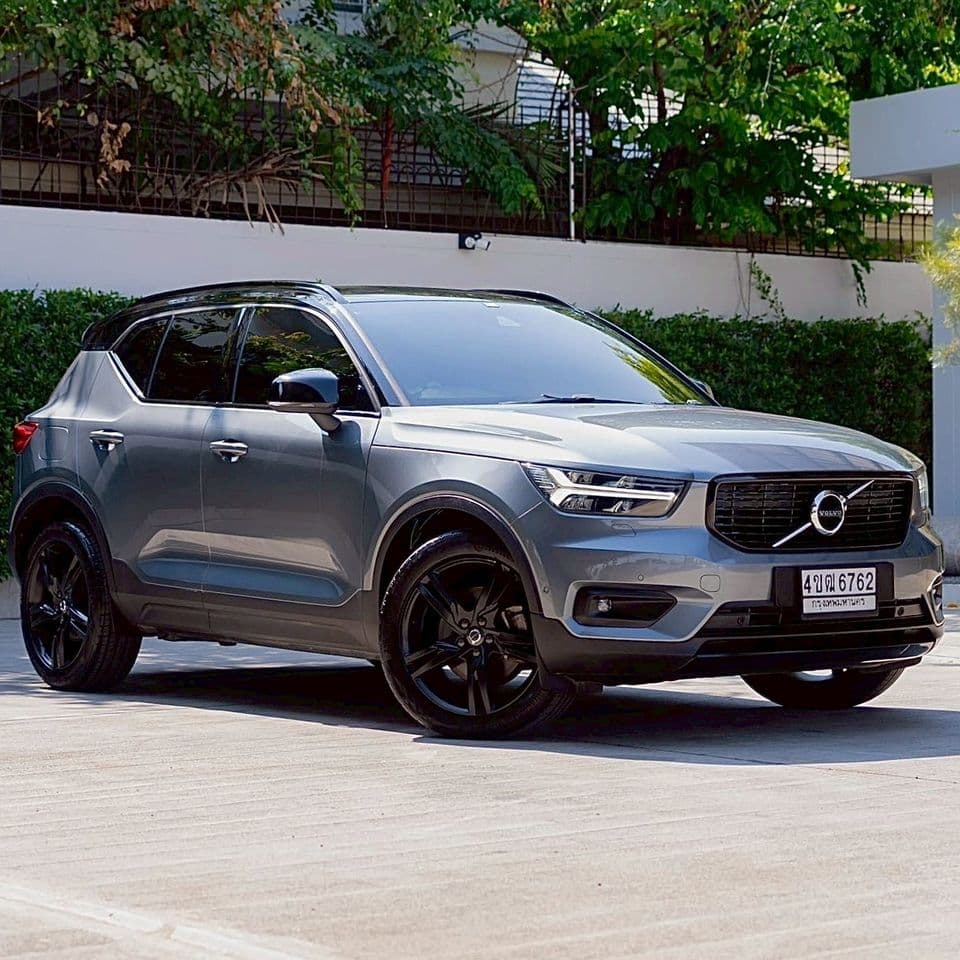 2019 Volvo XC40 2.0 AWD R-Design (CBU)