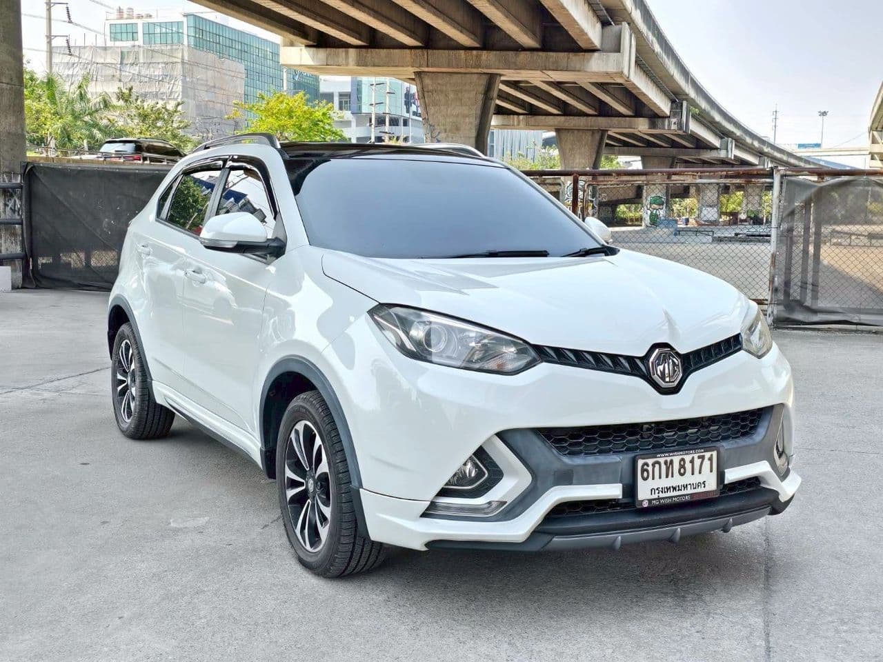 2017 MG GS 1.5X Turbo ซันรูฟ
