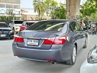 2014 Honda Accord 2.0 EL - image blurred placeholder