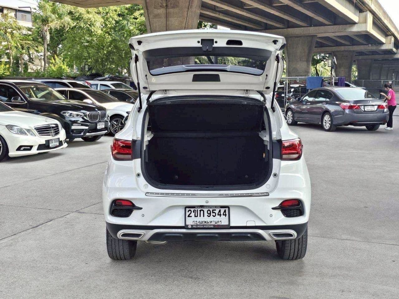 2021 MG ZS 1.5 X ซันรูฟ