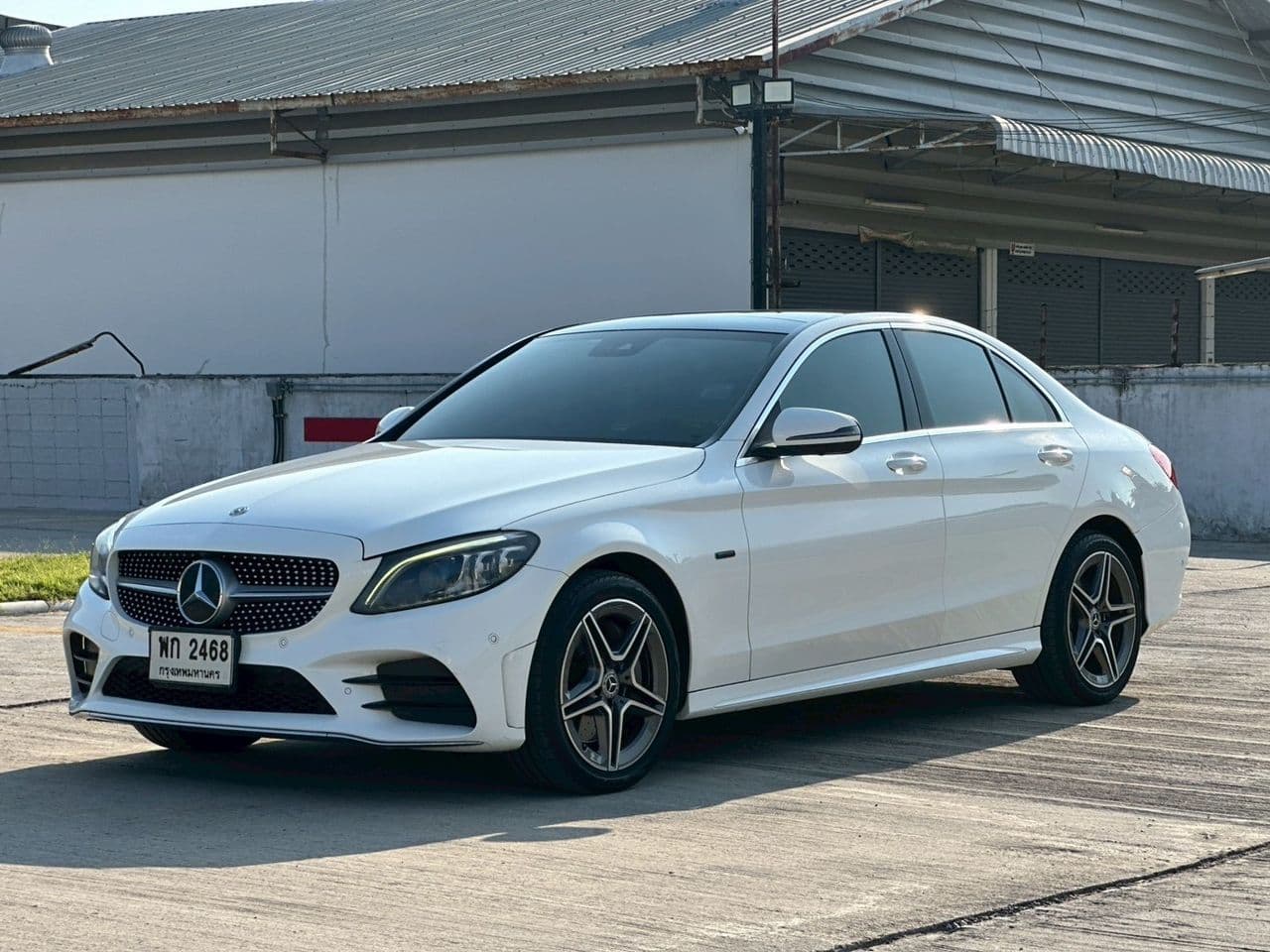 2019 Benz C300e AMG Dynamic