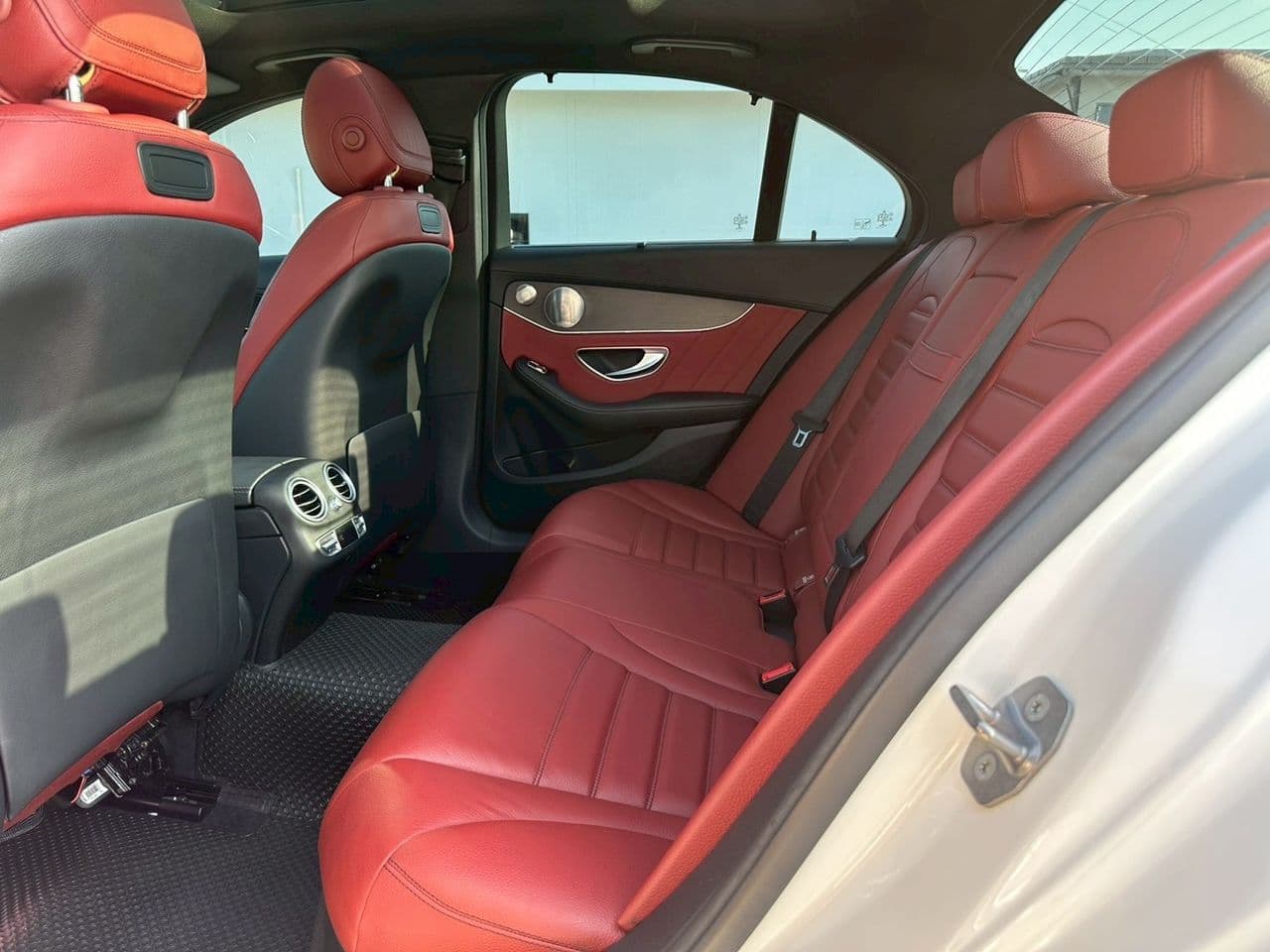 2019 Benz C300e AMG Dynamic