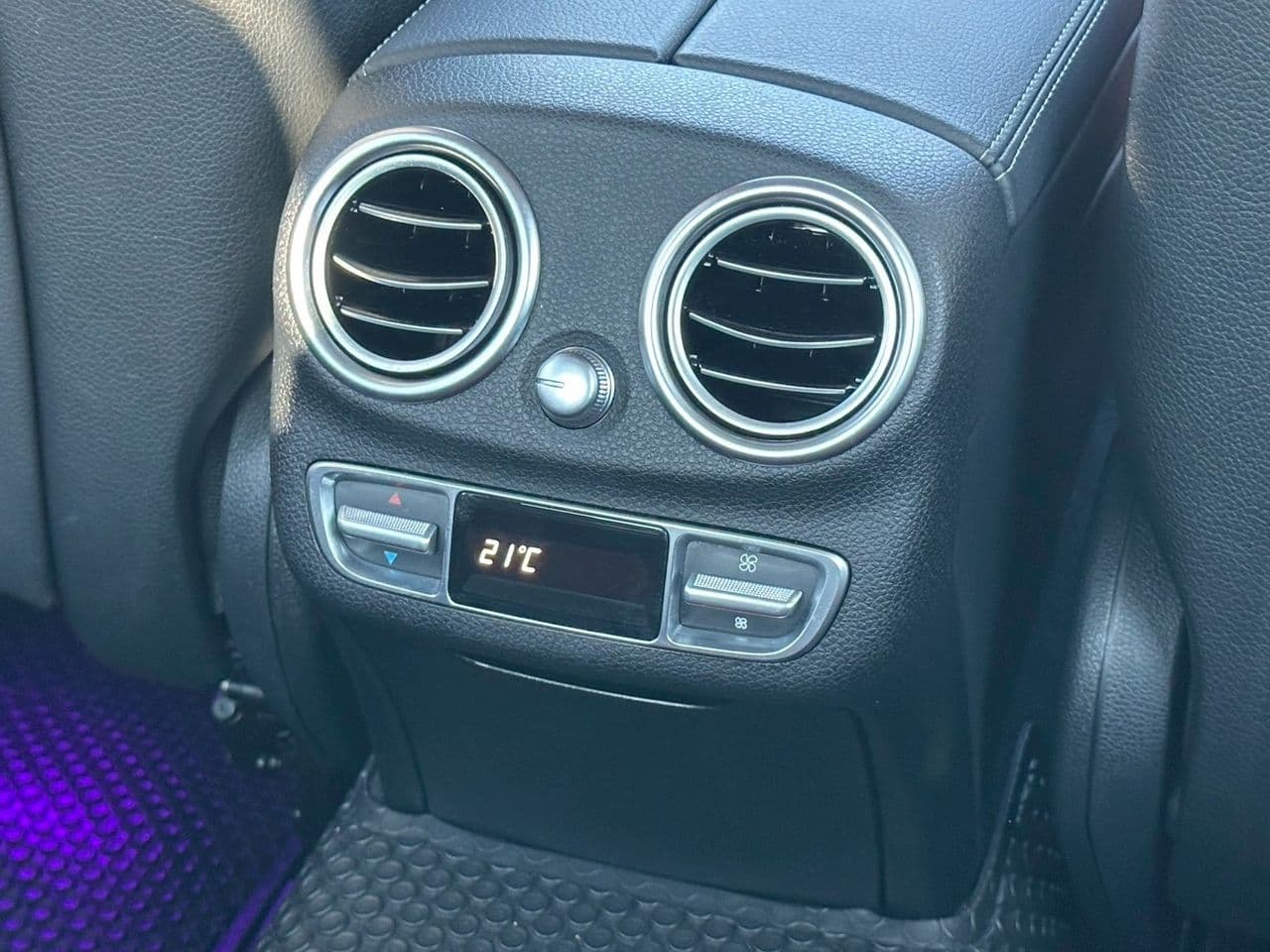 2019 Benz C300e AMG Dynamic