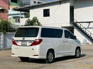 2013 Toyota Alphard 2.4 Hybrid (Top) - image blurred placeholder