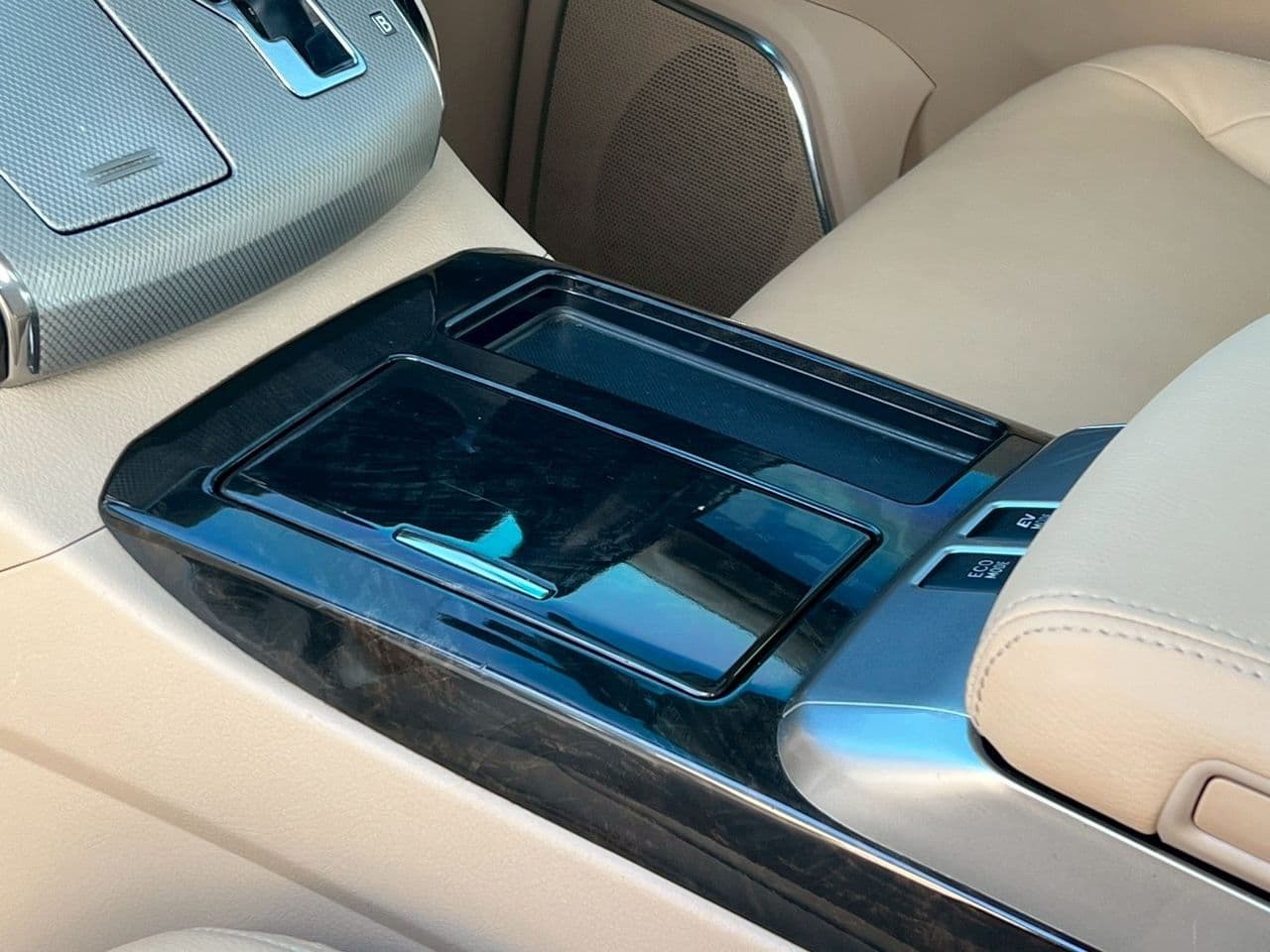 2013 Toyota Alphard 2.4 Hybrid (Top)