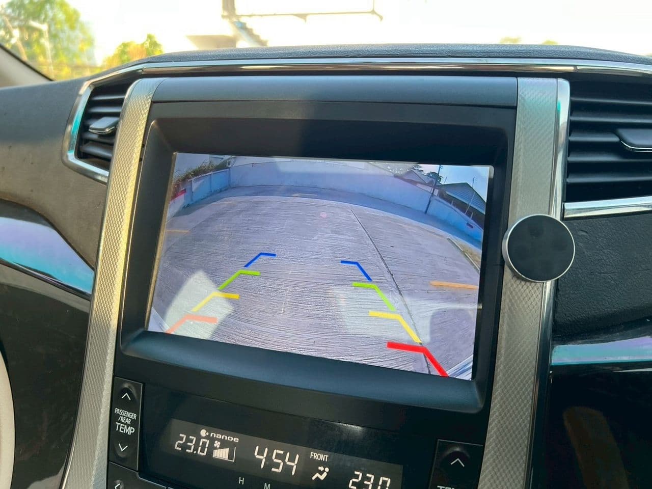 2013 Toyota Alphard 2.4 Hybrid (Top)