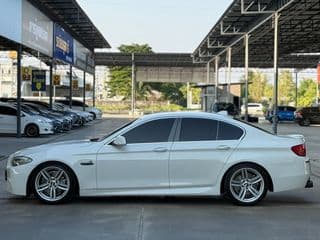 2013 Bmw 528i M-Sport 2.0 AT F10 - image blurred placeholder
