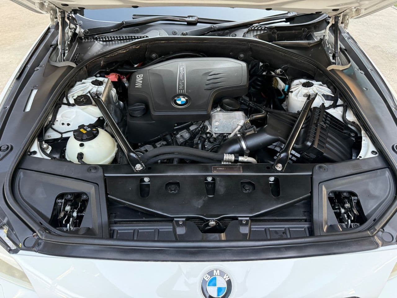 2013 Bmw 528i M-Sport 2.0 AT F10