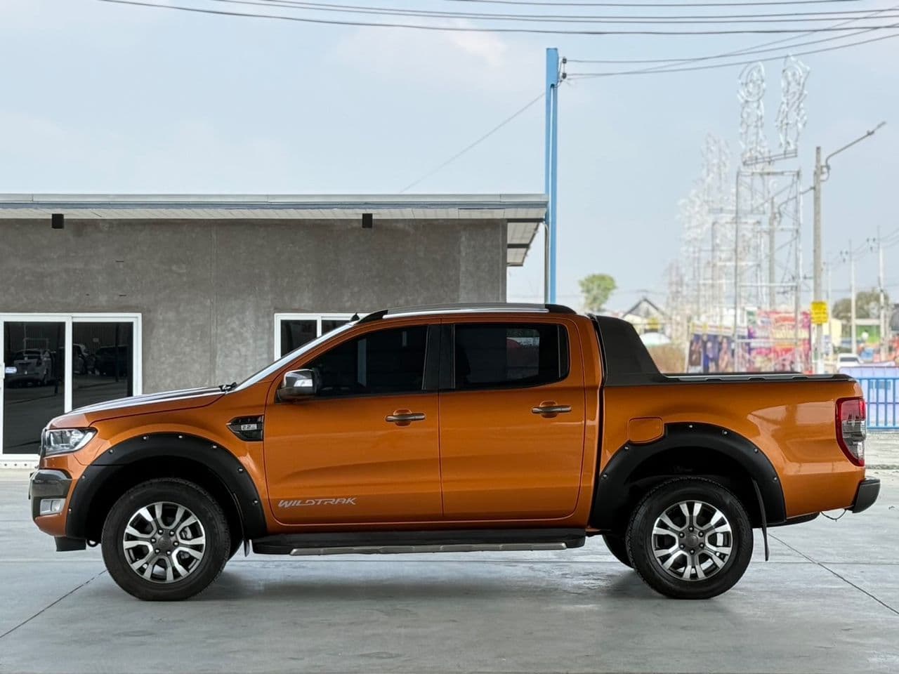 2017 FORD RANGER WILDTRAK 2.2 AT Hi-RIDER 4-Door