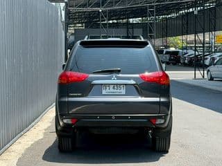 2011 MITSUBISHI PAJERO 4Wds Auto - image blurred placeholder