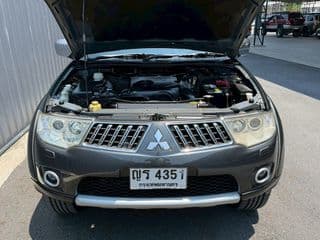 2011 MITSUBISHI PAJERO 4Wds Auto - image blurred placeholder