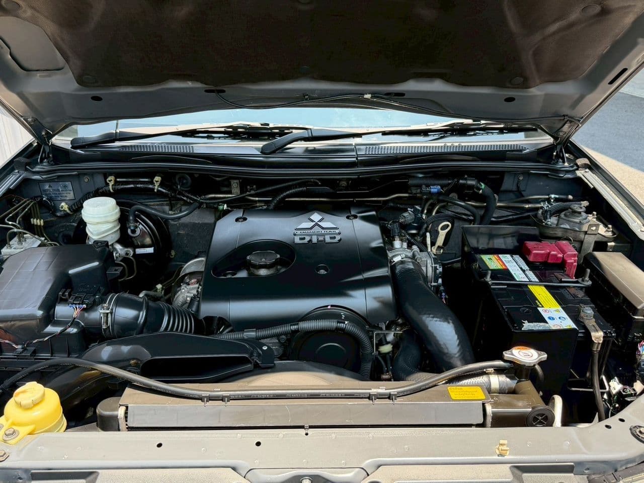 2011 MITSUBISHI PAJERO 4Wds Auto