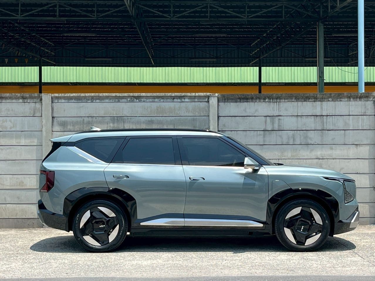 2024 KIA EV5 EARTH LONG RANGE FWD