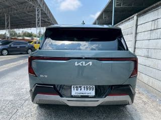 2024 KIA EV5 EARTH LONG RANGE FWD - image blurred placeholder