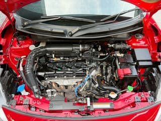 2023 Suzuki Swift GLX CVT - image blurred placeholder