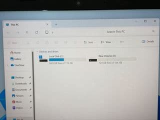 HP Used Laptop - image blurred placeholder