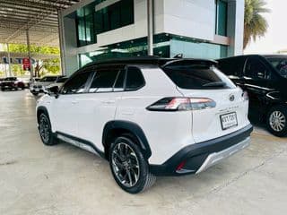 2023 Toyota COROLLA CROSS 1.8 GR SPORT - image blurred placeholder