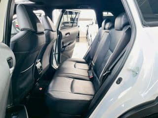 2023 Toyota COROLLA CROSS 1.8 GR SPORT - image blurred placeholder