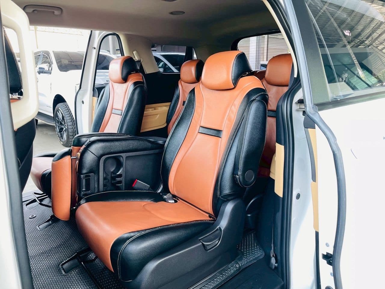 KIA CARNIVAL 2.2 LX 2023