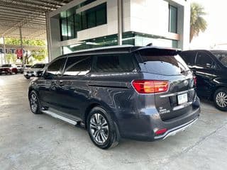 2018 KIA GRAND CARNIVAL 2.2 SXL - image blurred placeholder