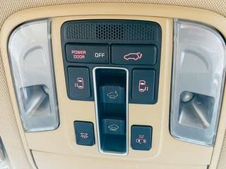 2018 KIA GRAND CARNIVAL 2.2 SXL - image blurred placeholder