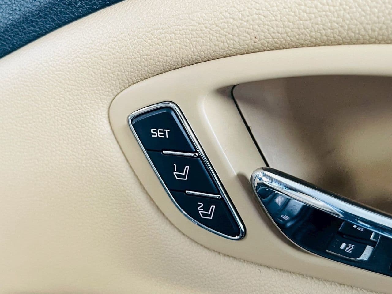 2018 KIA GRAND CARNIVAL 2.2 SXL