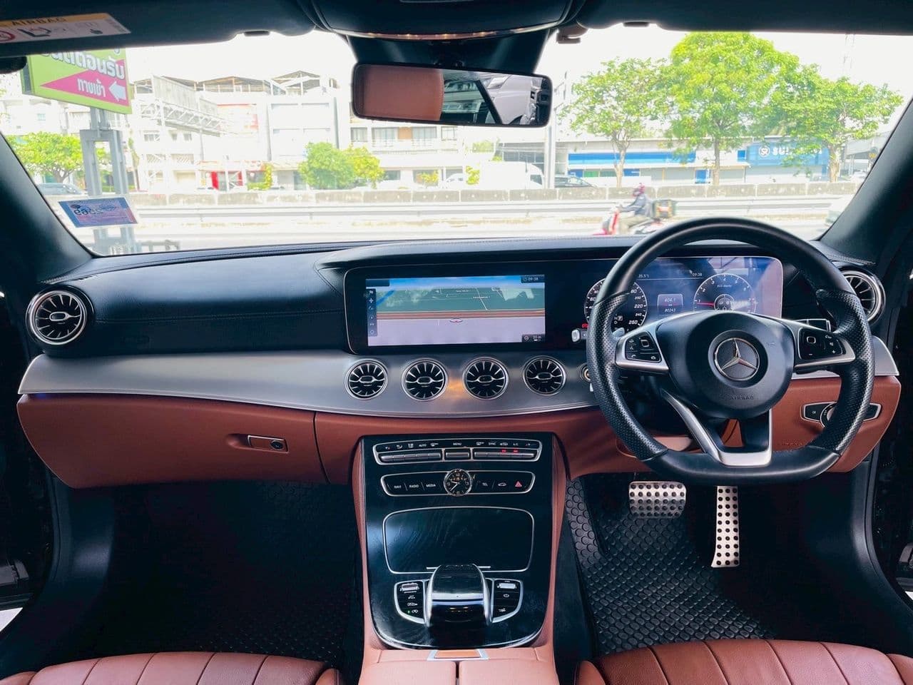 2017 BENZ E300 2.0 AMG Coupe