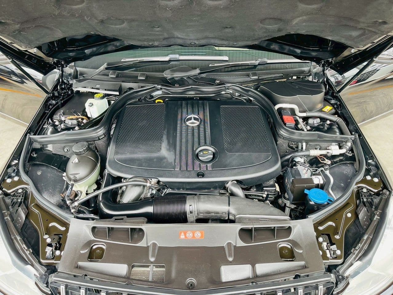 2014 MERCEDES-BENZ C220 2.1 CDi ELEGANCE W204