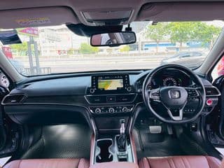 2020 HONDA ACCORD 2.0 HYBRID TECH - image blurred placeholder