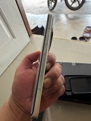 Xiaomi13 Ultara 12GB+4GB 256GB - image blurred placeholder