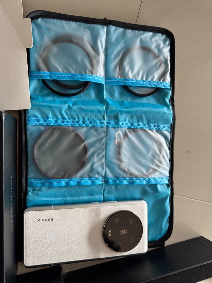 Xiaomi13 Ultara 12GB+4GB 256GB