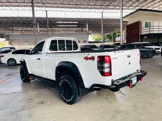 Mitsu Titan Single Cab Automatic 4WD 2022 - image blurred placeholder