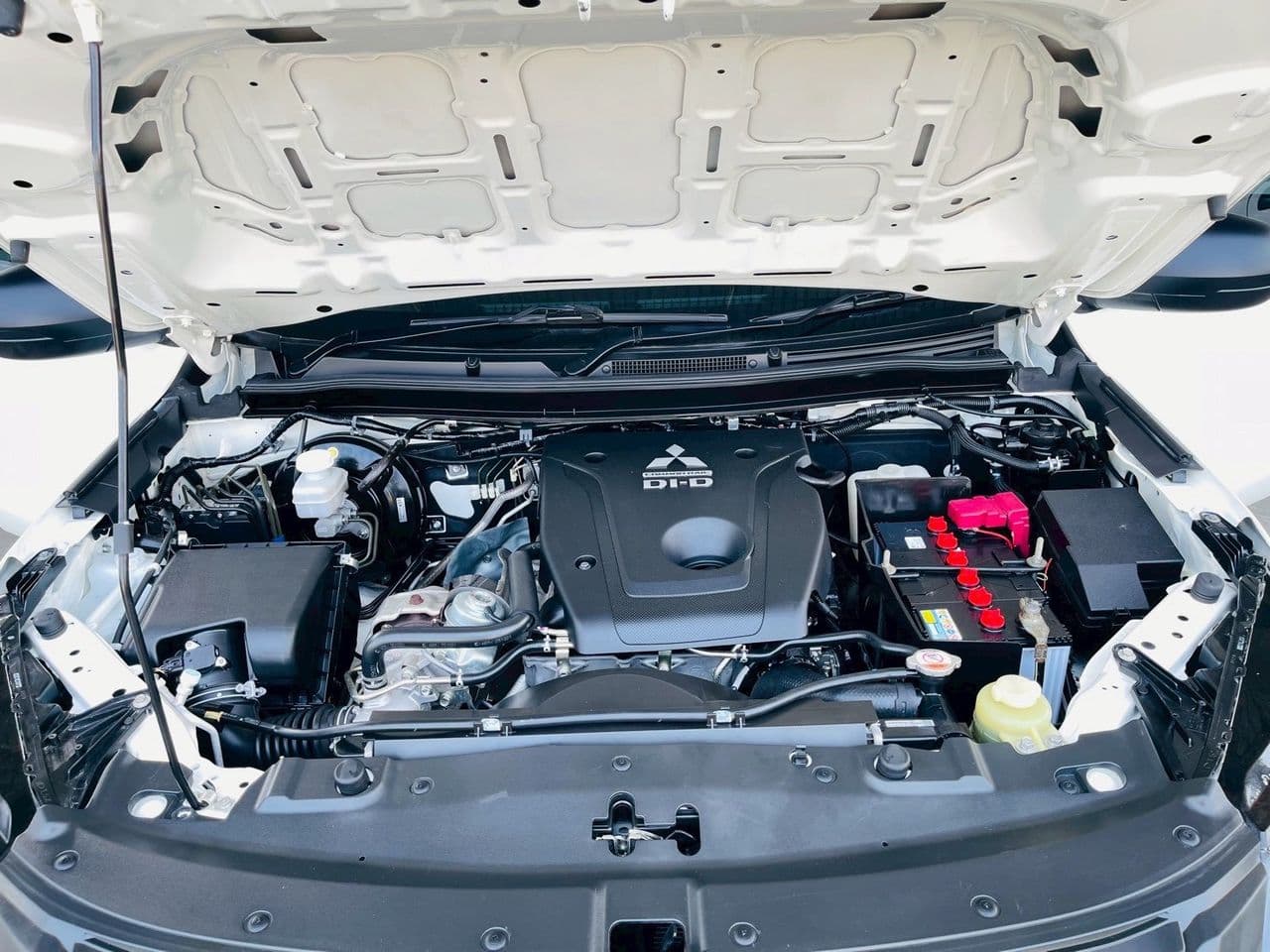 Mitsu Titan Single Cab Automatic 4WD 2022