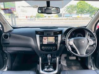 2020 NISSAN NAVARA 2.5 EL BLACK EDITION - image blurred placeholder