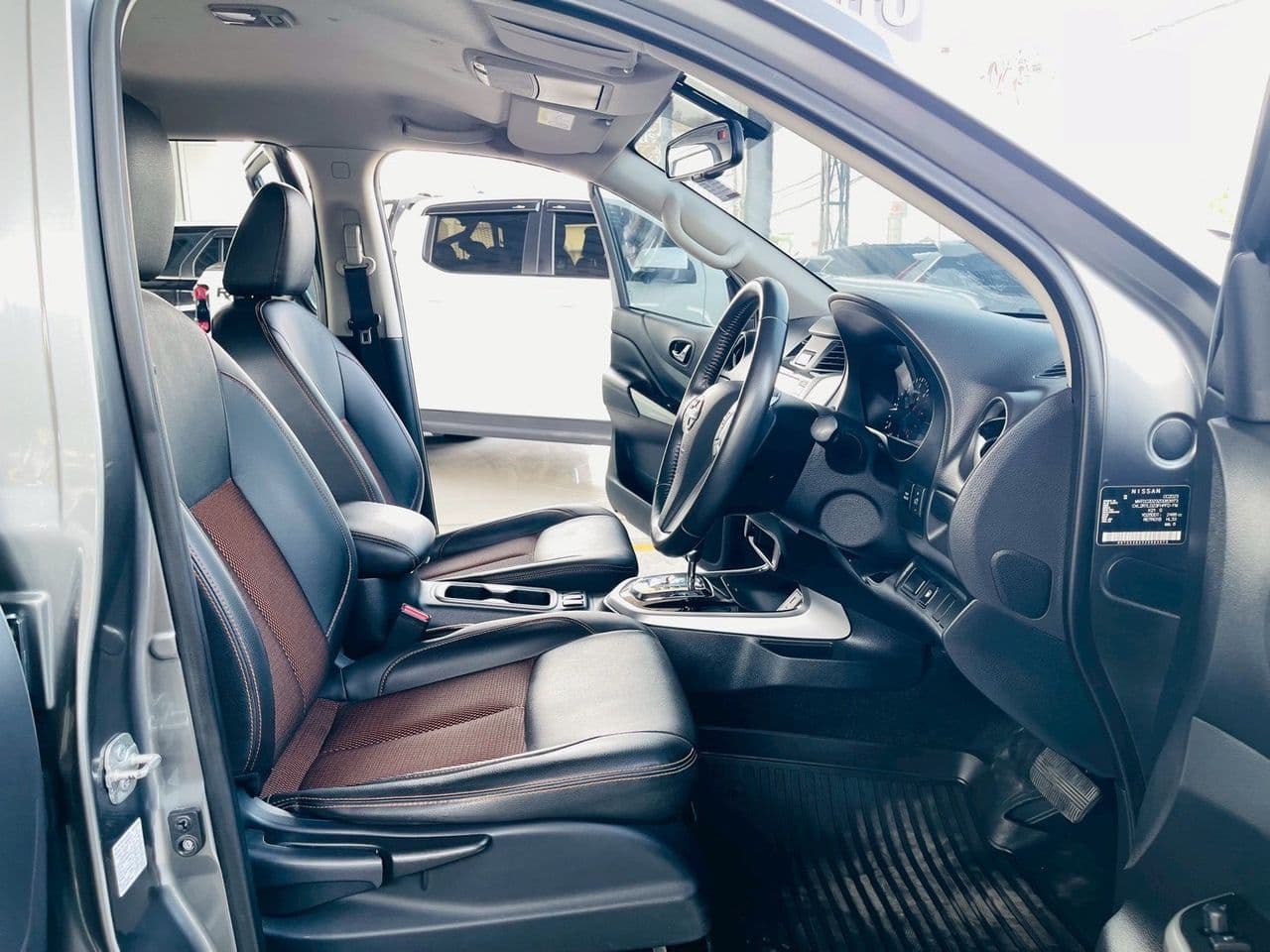 2020 NISSAN NAVARA 2.5 EL BLACK EDITION