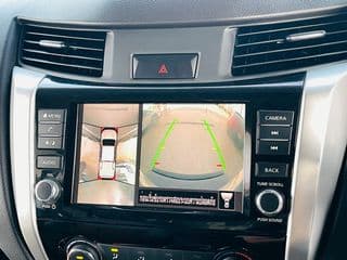 2020 NISSAN NAVARA 2.5 EL BLACK EDITION - image blurred placeholder