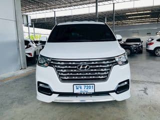 2022 HYUNDAI H-1 2.5 IMPRESSIVE - image blurred placeholder
