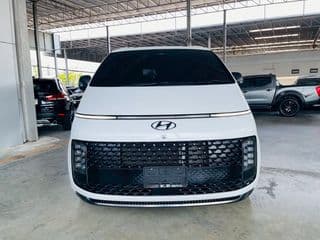 2023 HYUNDAI STARIA 2.2 PREMIUM - image blurred placeholder