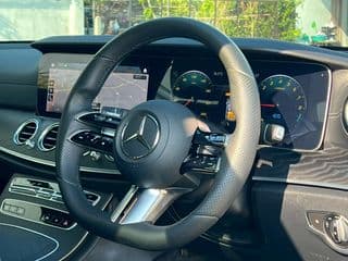 2021 Benz E300e AMG Facelift W213 - image blurred placeholder