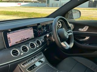 2021 Benz E300e AMG Facelift W213 - image blurred placeholder