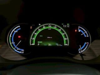 2023 Toyota Innova Zenix HEV Premium - image blurred placeholder