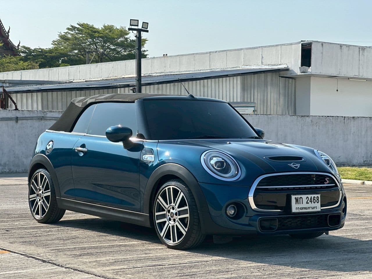2020 Mini Cooper S cabriolet sidewalk edition